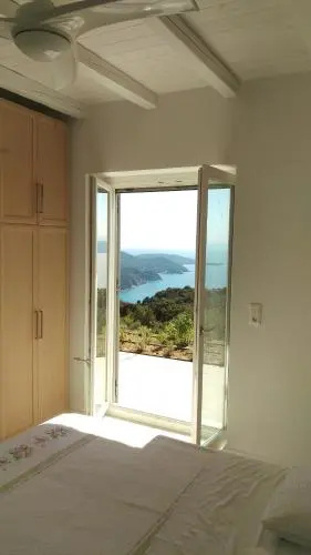 Luxury villa in Kechria