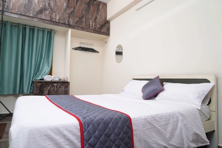 1 Bedroom Standard Apartment