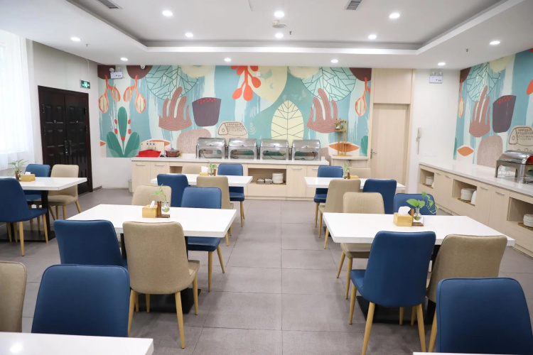 Hanting Hotel Jinan Railway Station Square