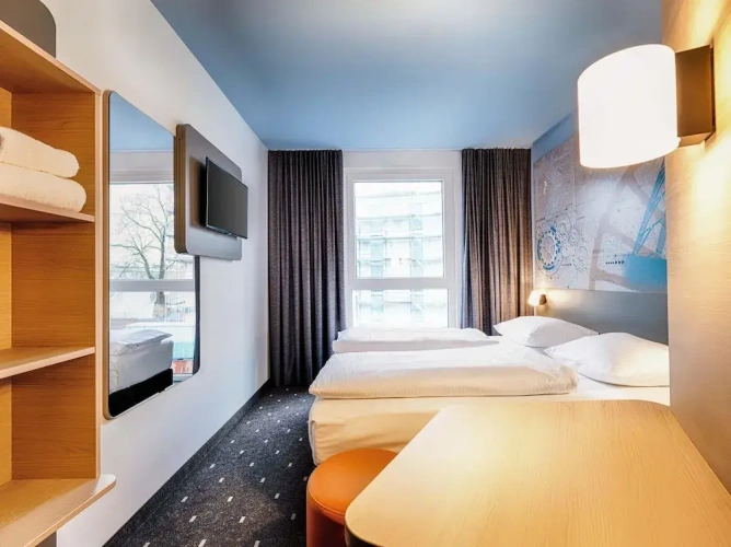 Twin room