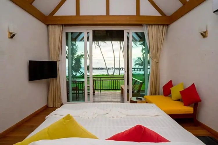 Villa beachfront
