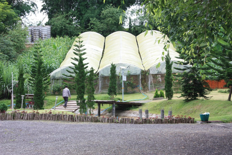 Sainamtok Resort