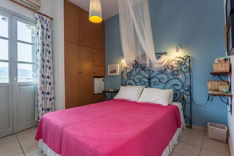 Economy Double room with balcony and with sea view