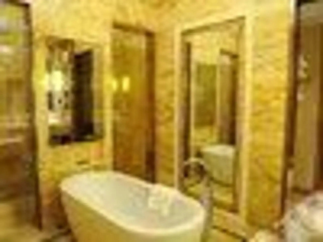 Anning Golden Age Hotel