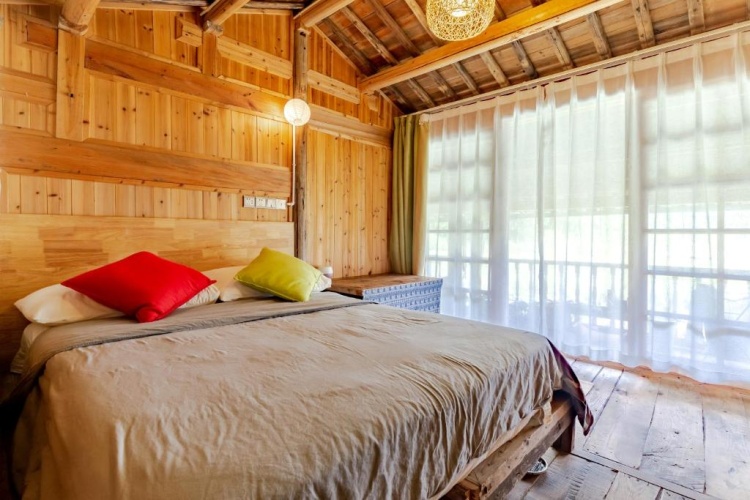 Standard Double room with garden view
