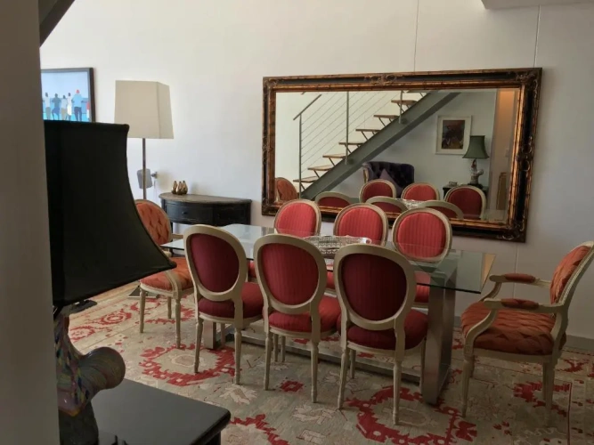 2 Bedrooms Penthouse Apartment
