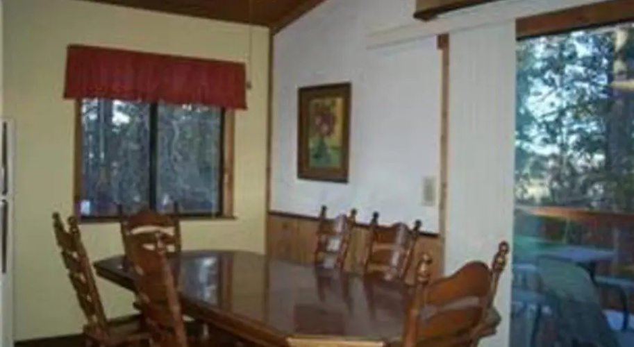 RedAwning La Crescenta