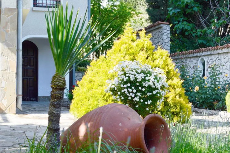 Pulpudeva Villa