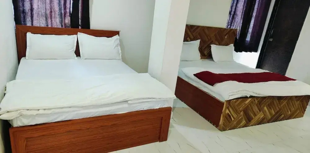 Ram Basant Hotel & Resturant