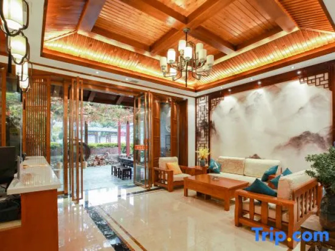 Shanshuijian Inn