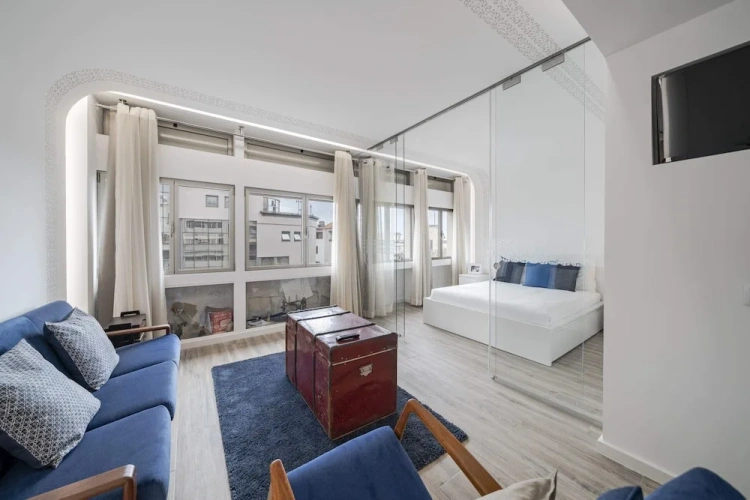 2 Bedrooms Apartment with balcony