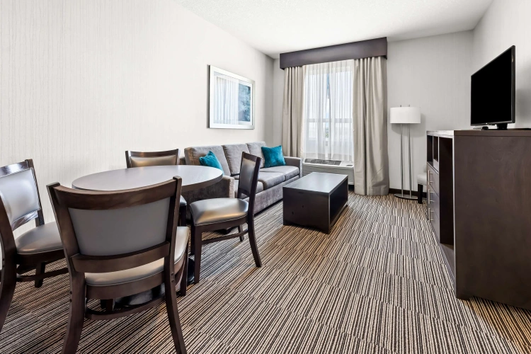 Double Suite