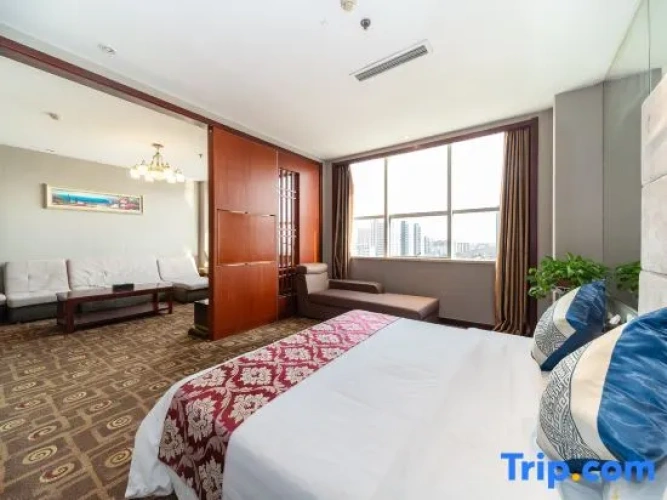 Deluxe Double Suite