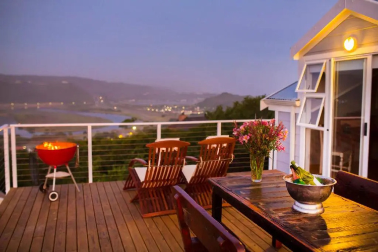 Four Seasons Guesthouse