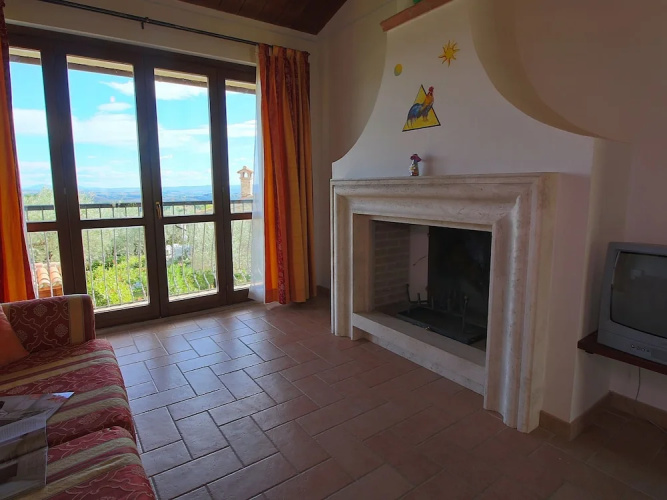Quaint Cottage in Collazzone With Swimming Pool
