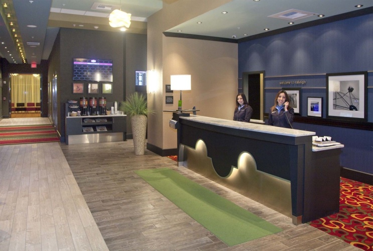 Hampton Inn & Suites Raleigh/Crabtree Valley photo 38