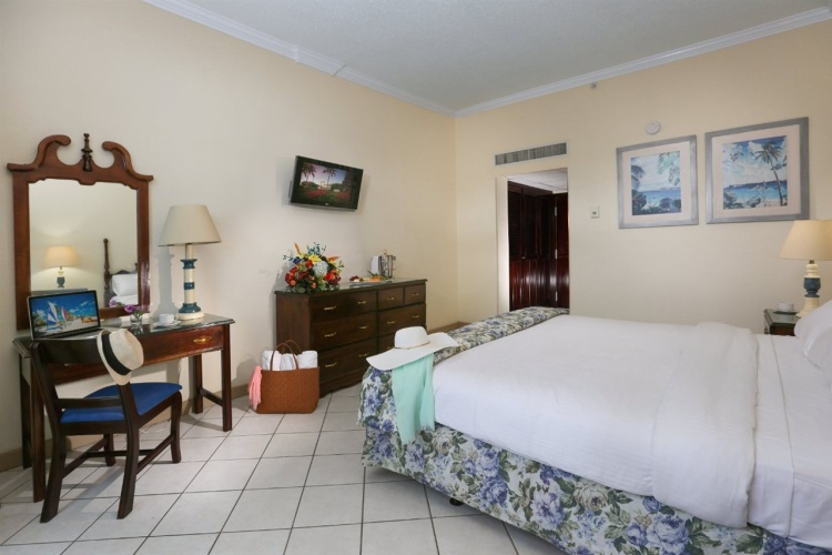 Breezes Resort & Spa Bahamas (Adults Only) photo 12