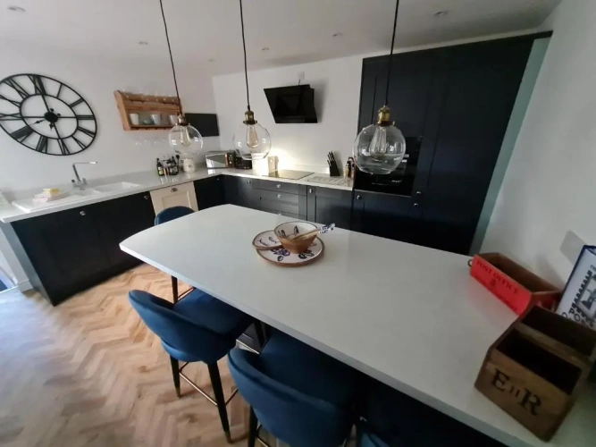 3 Bedrooms Cottage