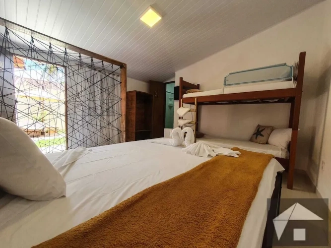 Economy Quadruple room