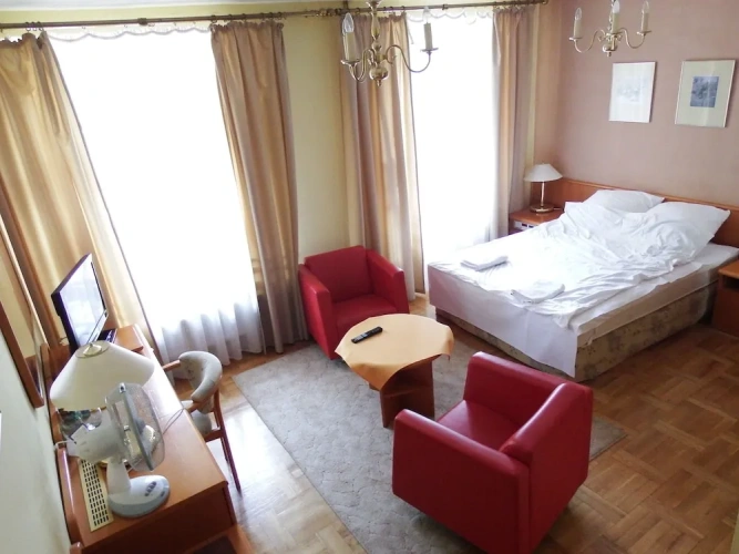 Standard Double room with park view