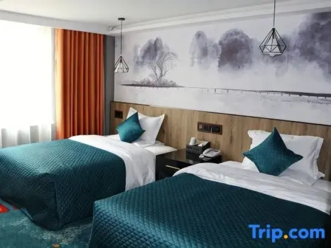 Deluxe Double Suite