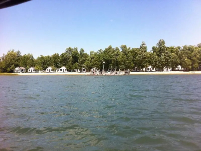Hills Point Resort