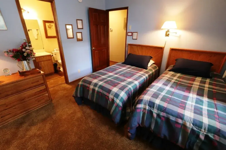 Mammoth Sierra Townhomes #21