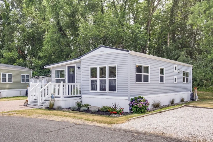 3 Bedrooms Cottage