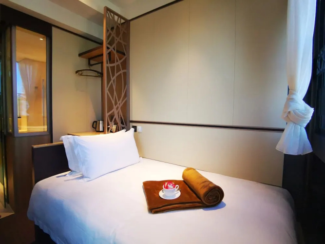 Ehotel
