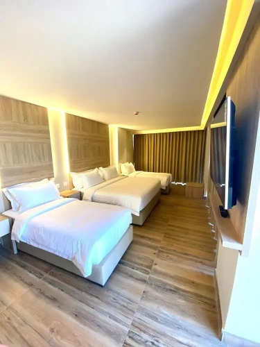 2 Bedrooms Suite