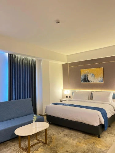 Premier Suite with city view