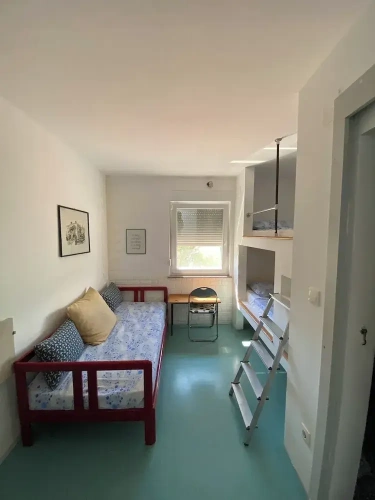 Economy Triple room