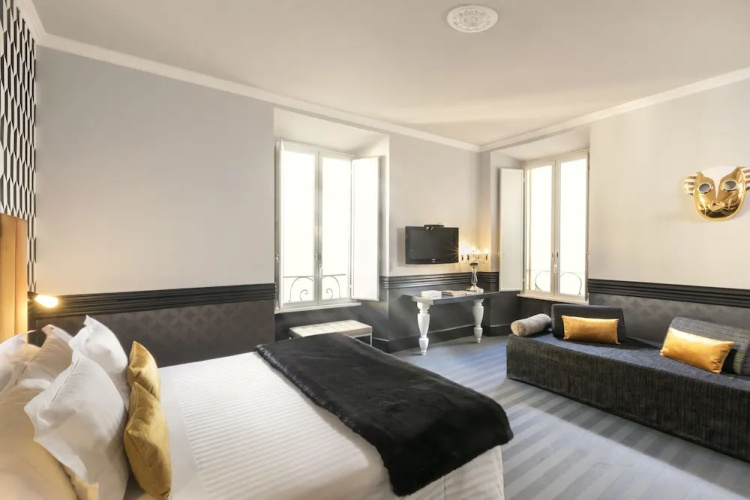 Marco Aurelio Suites