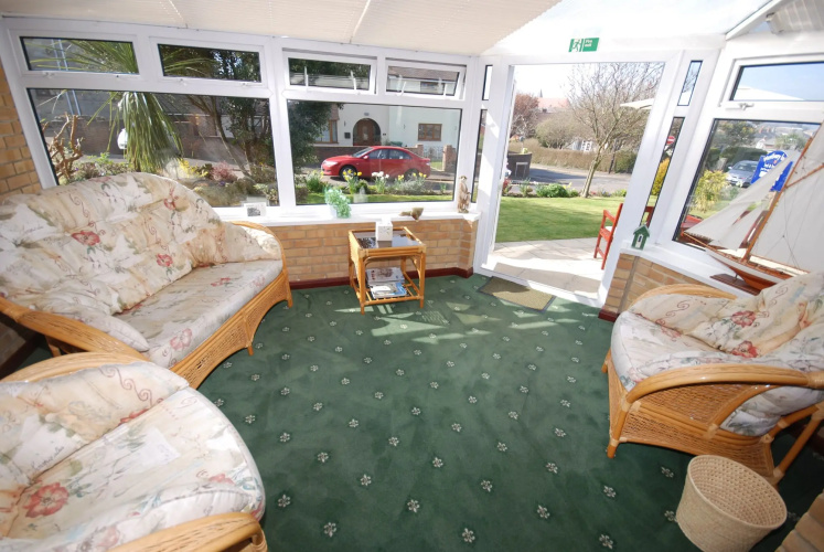 Westbury Lodge