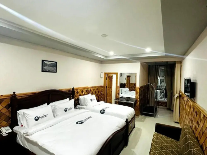 Kunhar view hotel river side Naran