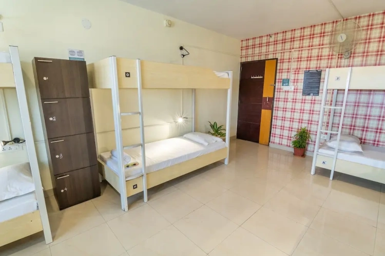 Bed in Dorm (male dorm)