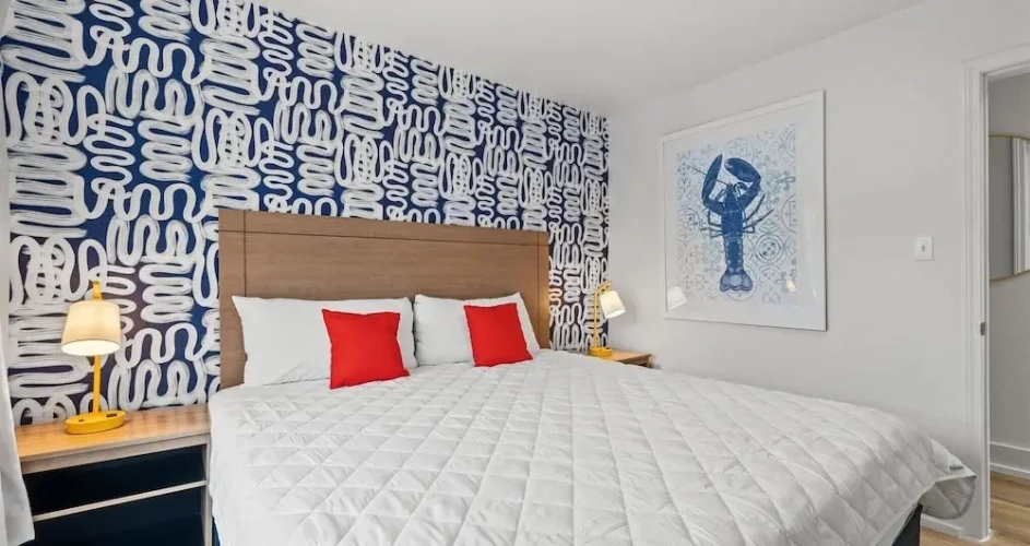 2 Bedrooms Apartment