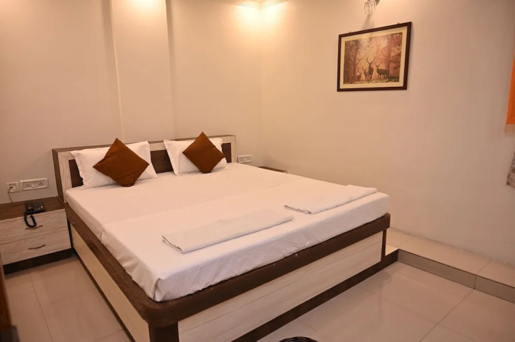 Hotel Gitanjali