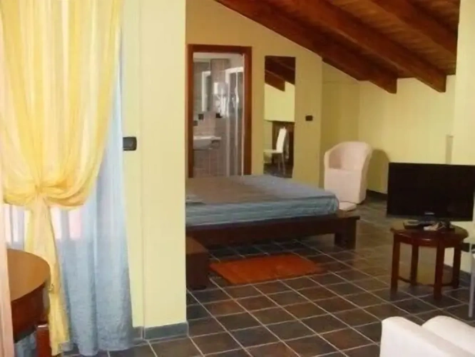 4 Bedrooms Suite with balcony
