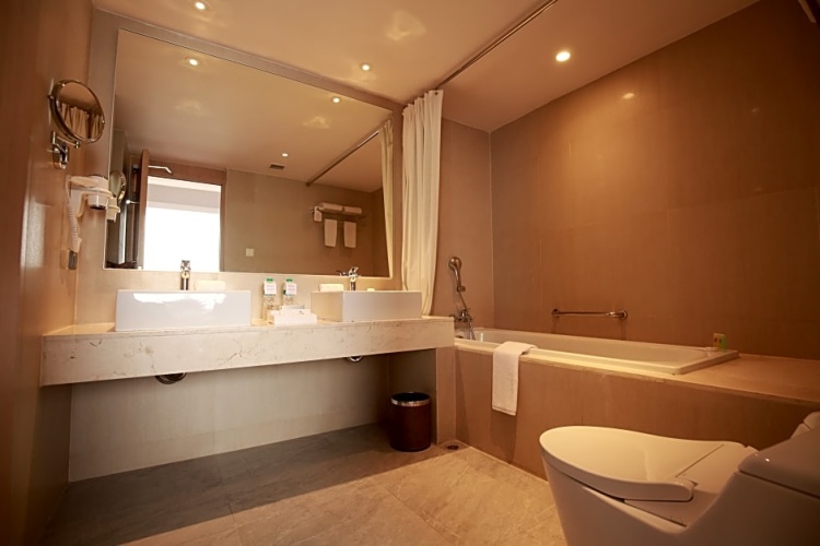 Standard Suite