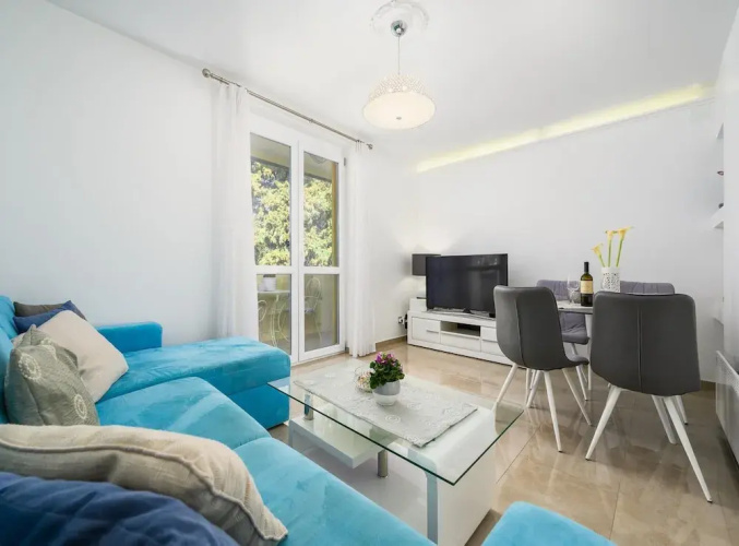 Premium Apartment With Patio