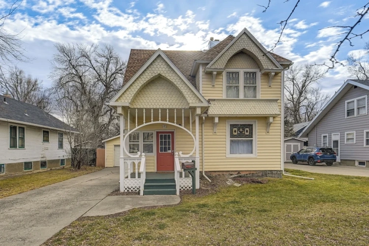 2 Bedrooms Cottage