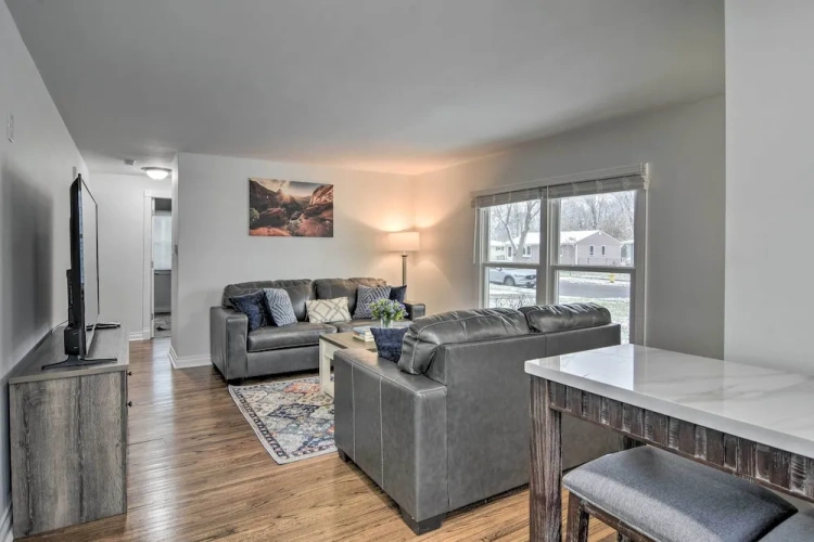 3 Bedrooms Cottage
