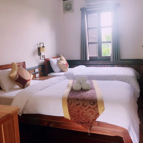 Standard Twin room with balcony