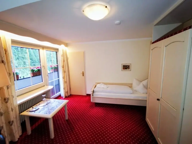 Standard Single room with balcony