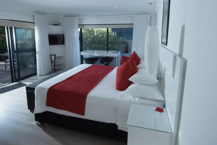 Vrede Self Catering
