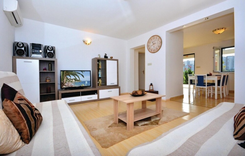 Amazing Home in Split With Wifi and 2 Bedrooms