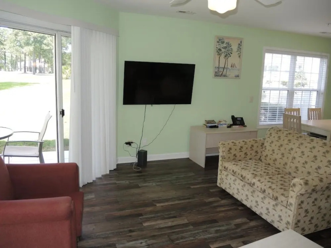 Golf Resort Condo 2703m With Full Kitchen and Access to Nearby Beaches by Redawning