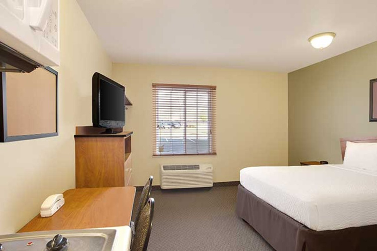 WoodSpring Suites Richmond West I-64