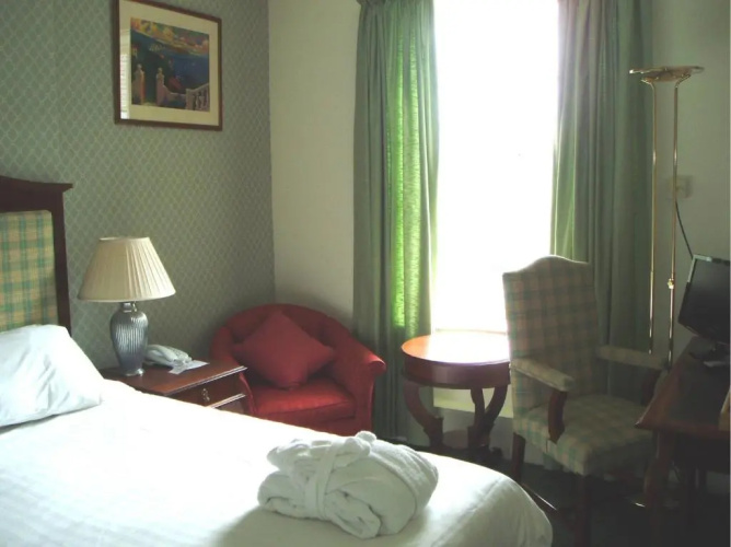 The Golf Hotel